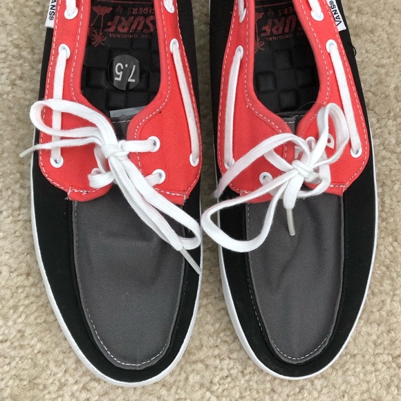 Men’s Vans Off The Wall Black, Gray & Red Surf Siders Sneakers . NWT! Sz 7.5 - Picture 4 of 9